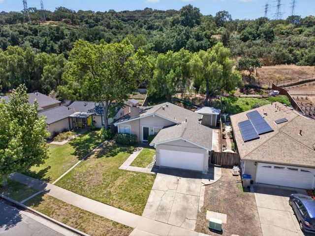 6969 Heaton Moor Drive, San Jose, CA 95119