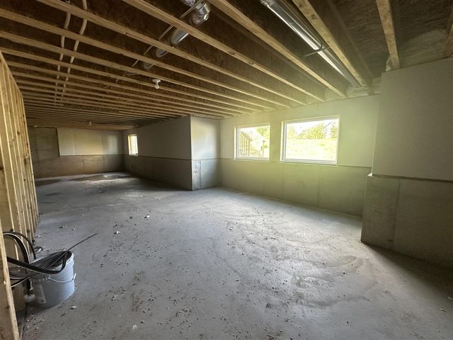 1852 Round Barn Drive, Hudsonville, MI 49426