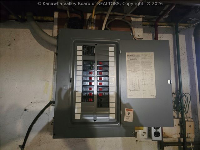 1417 Bigley Avenue, Charleston, WV 25302