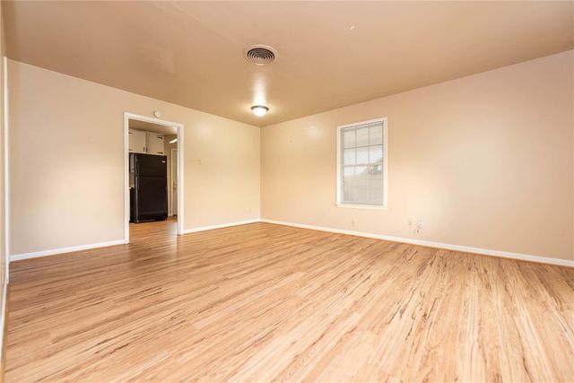 7602 Delafield LN, Austin, TX 78752