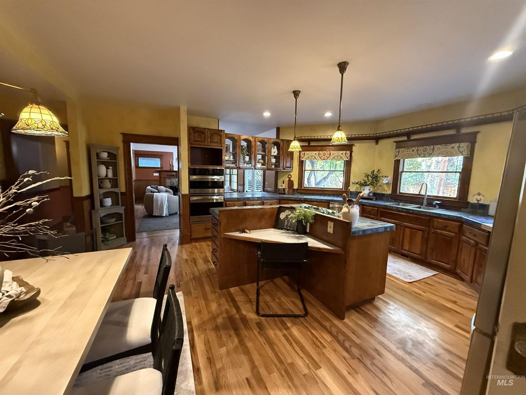 10010 W Meadowlark St, Boise, ID 83704 photo 5