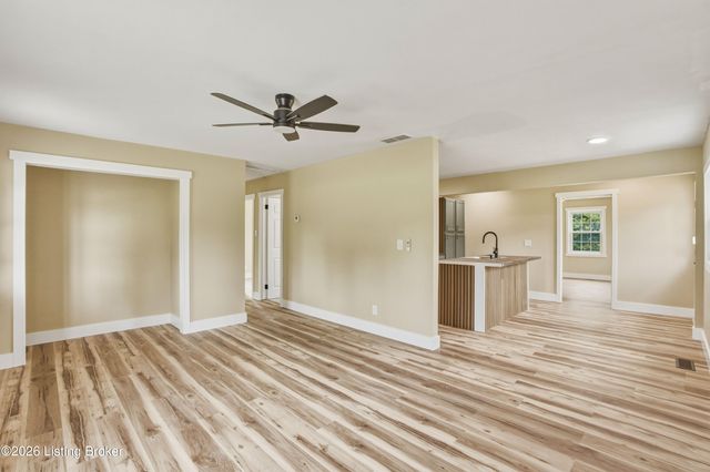 210 Montclair School Rd, Simpsonville, KY 40067