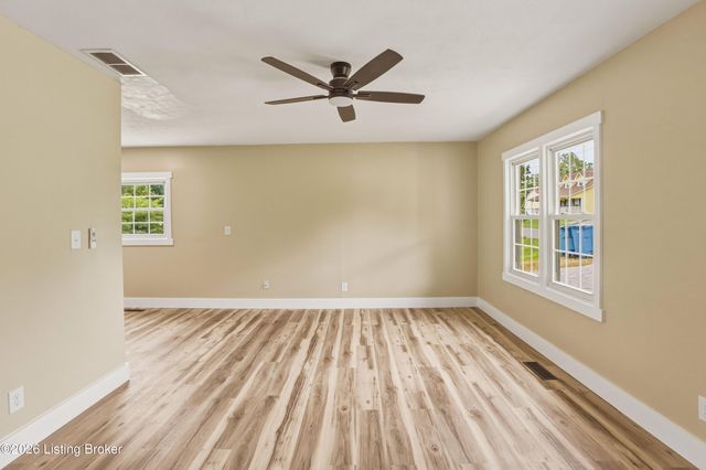 210 Montclair School Rd, Simpsonville, KY 40067