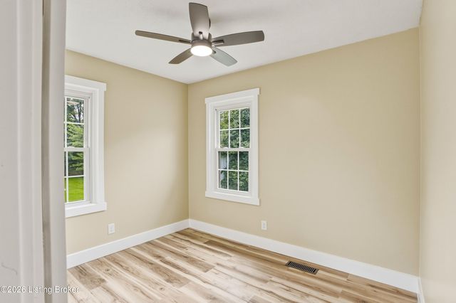 210 Montclair School Rd, Simpsonville, KY 40067