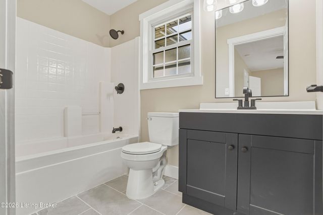 210 Montclair School Rd, Simpsonville, KY 40067