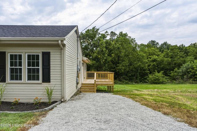 210 Montclair School Rd, Simpsonville, KY 40067