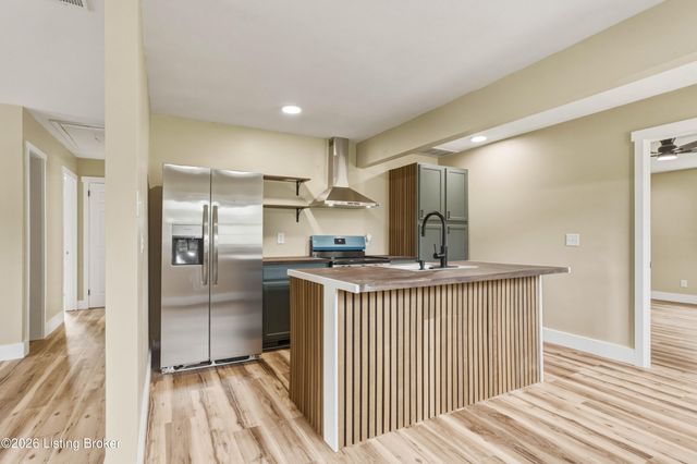 210 Montclair School Rd, Simpsonville, KY 40067