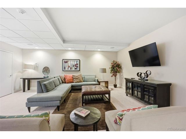 2 Adams St 603, Denver, CO 80206