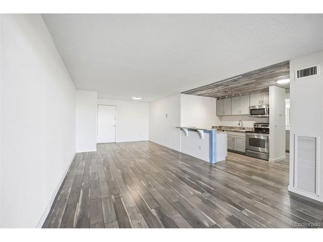 2 Adams St 603, Denver, CO 80206