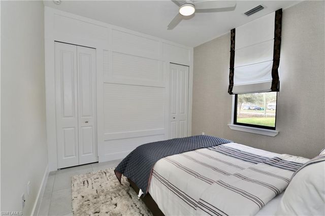 2017 47th AVE NE, Naples, FL 34120