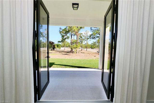 2017 47th AVE NE, Naples, FL 34120