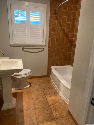 336 HARMON DR, San Antonio, TX 78209