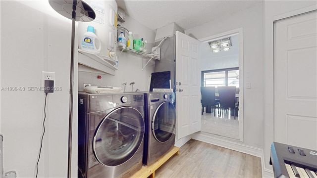 10940 SW 143rd Ct, Miami, FL 33186