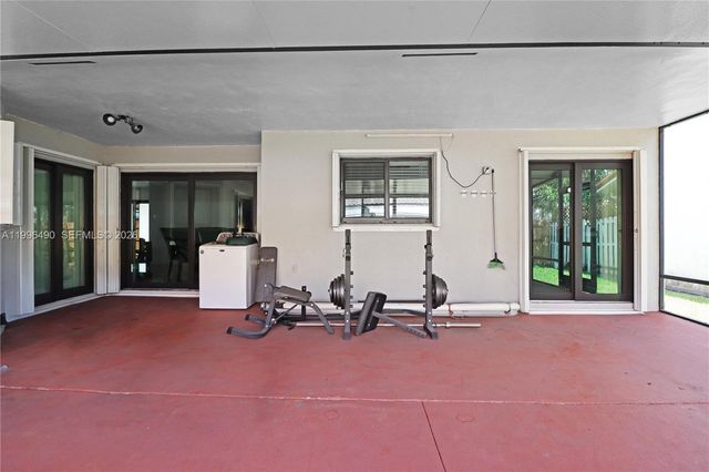 10940 SW 143rd Ct, Miami, FL 33186