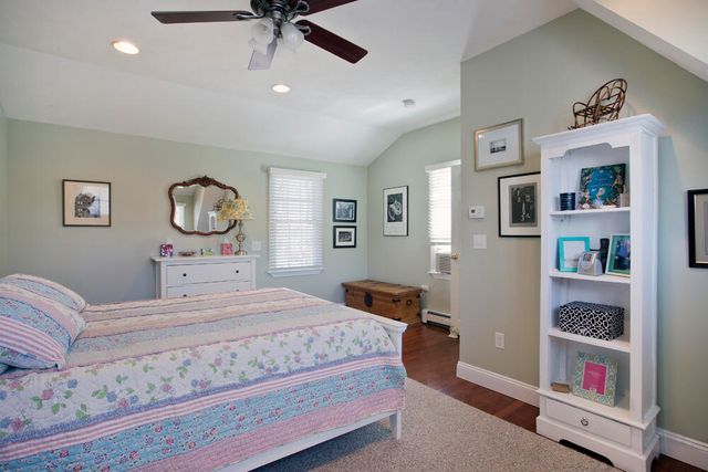 114 Long Pond Road, Marstons Mills, MA 02648