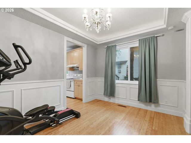 16096 Se FLAVEL Dr, Portland, OR 97236