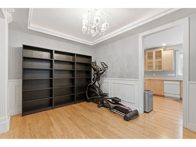 16096 Se FLAVEL Dr, Portland, OR 97236