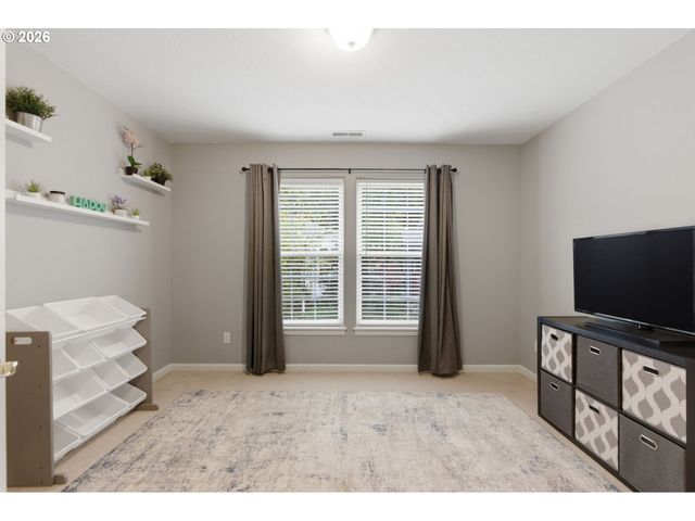 16096 Se FLAVEL Dr, Portland, OR 97236