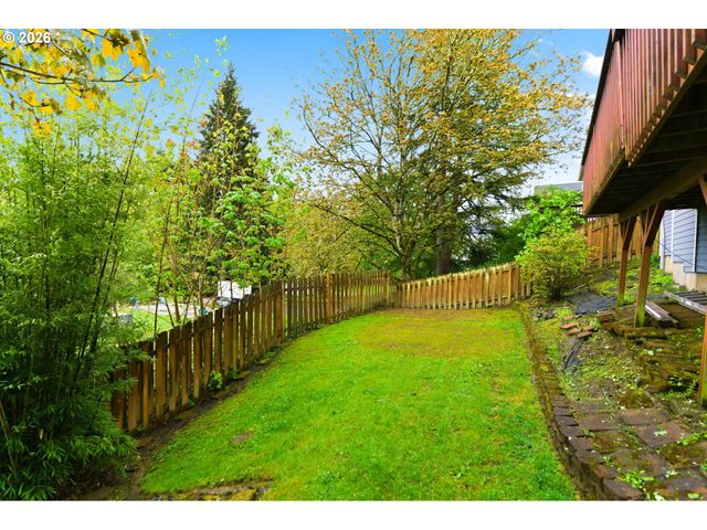 16096 Se FLAVEL Dr, Portland, OR 97236