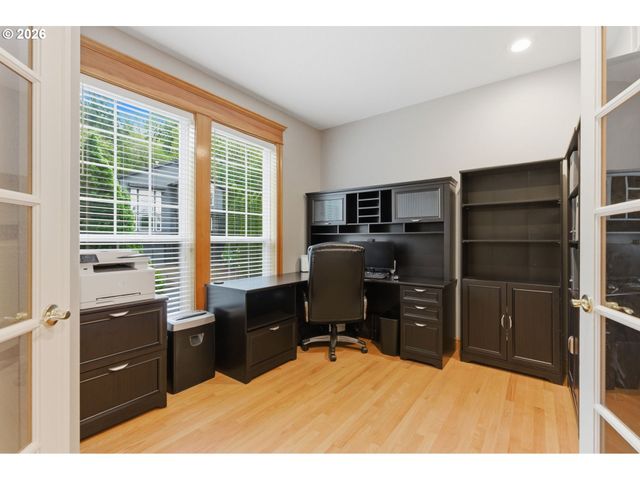 16096 Se FLAVEL Dr, Portland, OR 97236