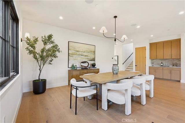 707 Wildomar Street, Pacific Palisades, CA 90272