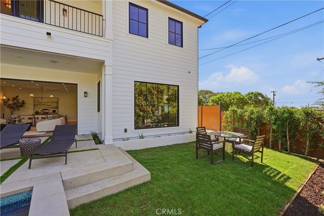 707 Wildomar Street, Pacific Palisades, CA 90272