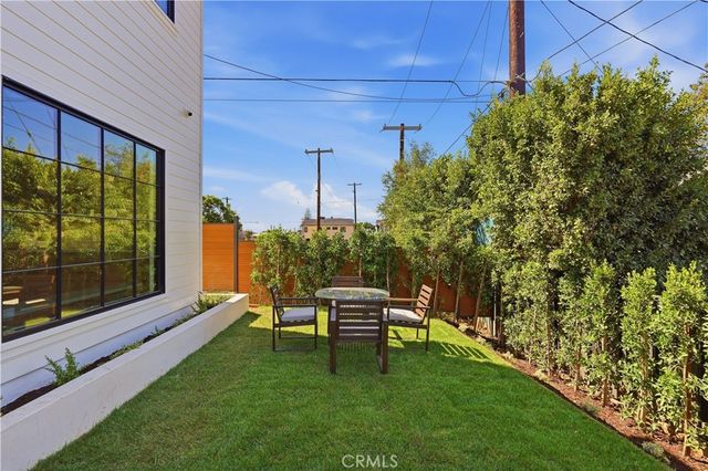 707 Wildomar Street, Pacific Palisades, CA 90272