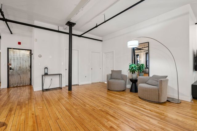 13-19 Stanhope Street 2A, Boston, MA 02116