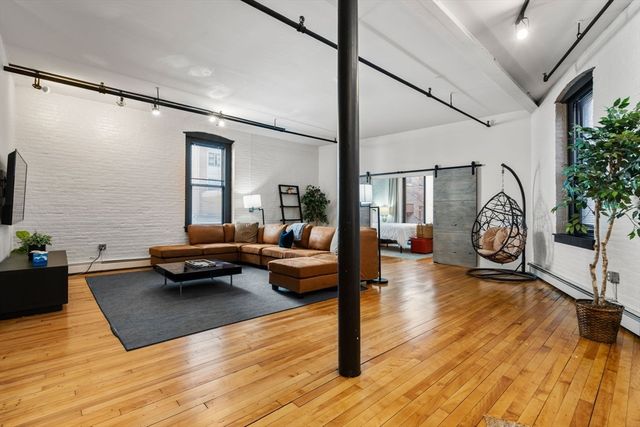 13-19 Stanhope Street 2A, Boston, MA 02116