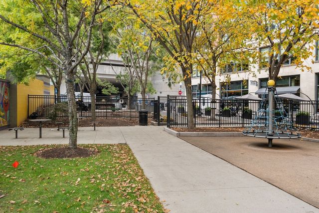 13-19 Stanhope Street 2A, Boston, MA 02116