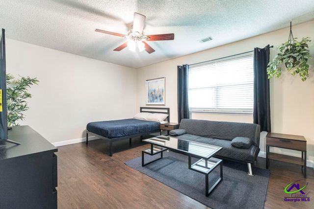 132 Sussex Drive, Warner Robins, GA 31088