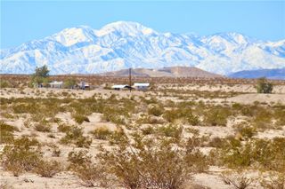 6 Topaz Avenue, 29 Palms, CA 92277