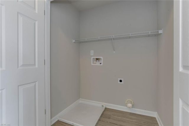 302 N Capital ST, Suffolk, VA 23434