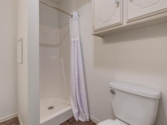 9025 N Rockwell Drive, Oklahoma City, OK 73132