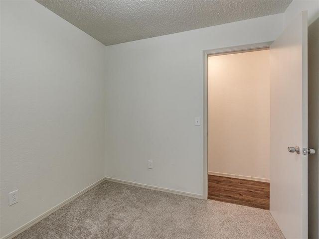9025 N Rockwell Drive, Oklahoma City, OK 73132