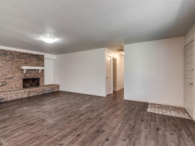 9025 N Rockwell Drive, Oklahoma City, OK 73132
