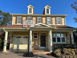 732 Champlain Ct Court, Cary, NC 27519