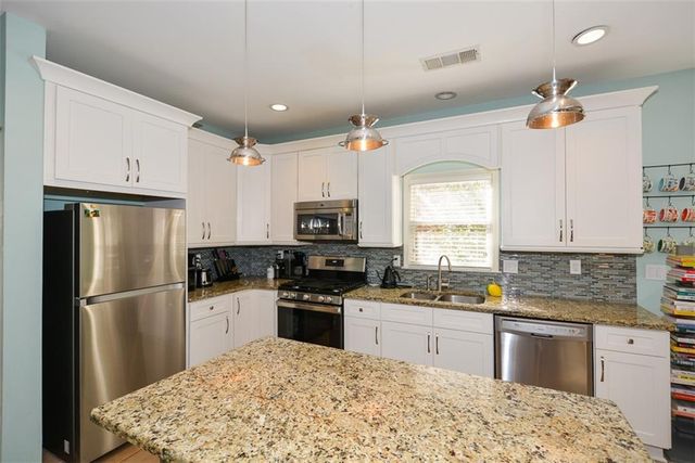 1551 Delford SE Way, Smyrna, GA 30082