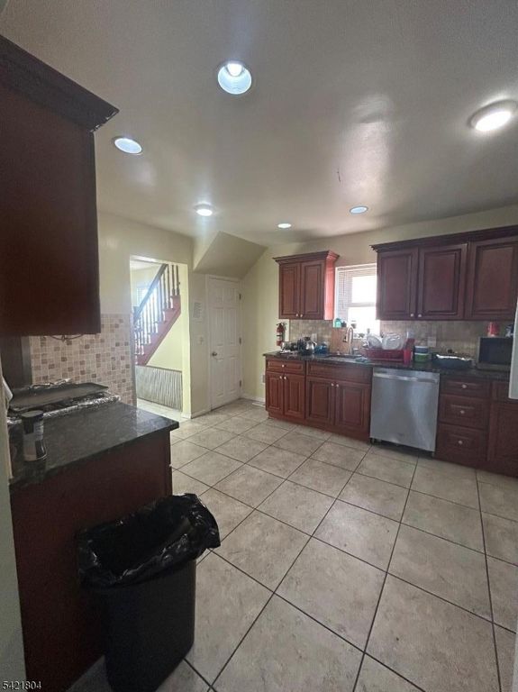 42 Whitewood Ave, North Plainfield Boro, NJ 07060 — photo 3