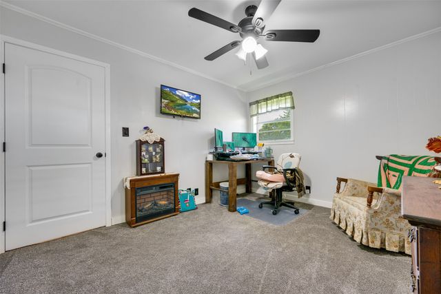 9958 Farm Road 79, Sumner, TX 75486