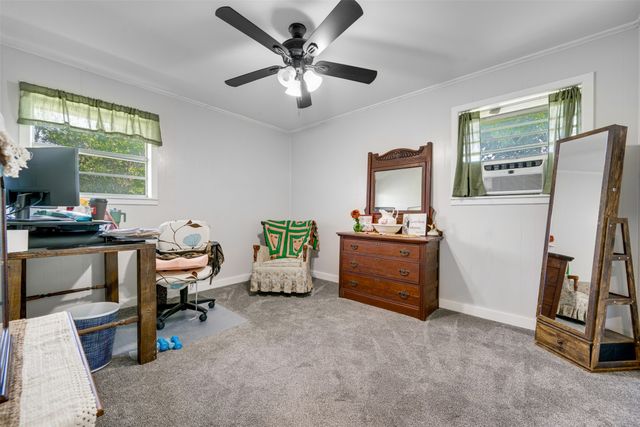 9958 Farm Road 79, Sumner, TX 75486
