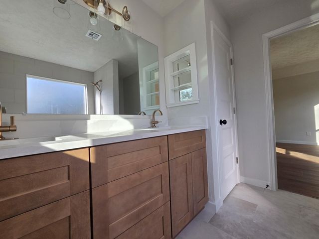 5702 Deer Timbers Trail, Humble, TX 77346