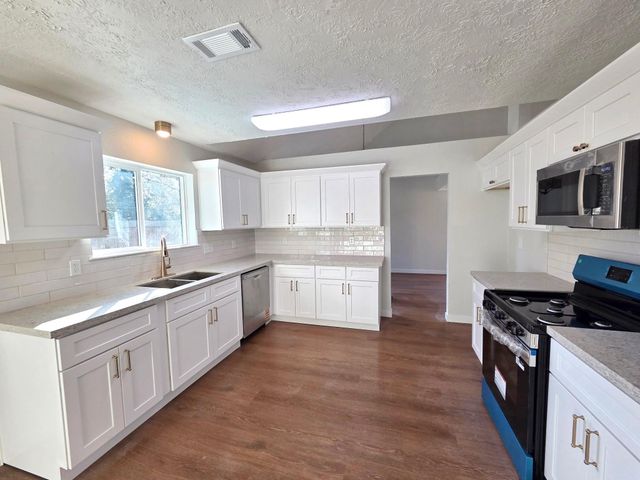 5702 Deer Timbers Trail, Humble, TX 77346