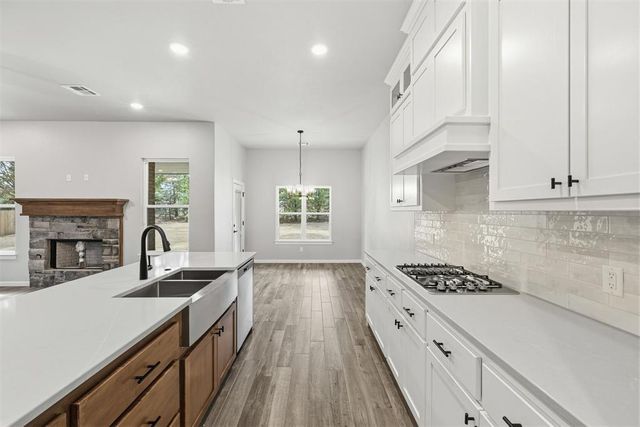 2411 Black Jack Way, Blanchard, OK 73010