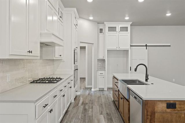 2411 Black Jack Way, Blanchard, OK 73010