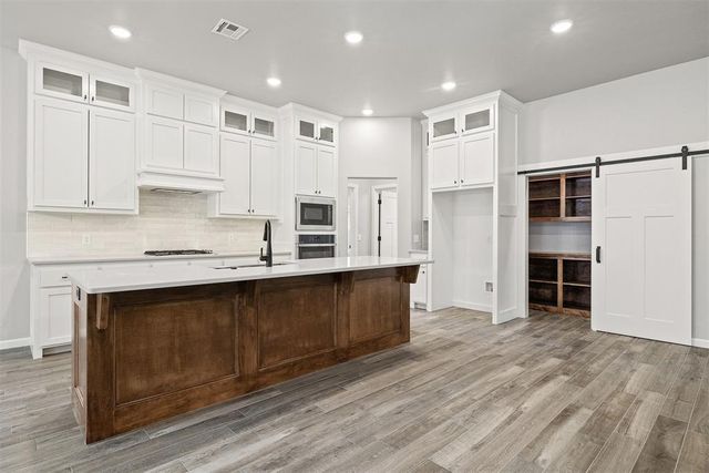 2411 Black Jack Way, Blanchard, OK 73010