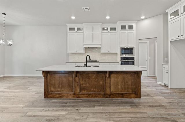 2411 Black Jack Way, Blanchard, OK 73010