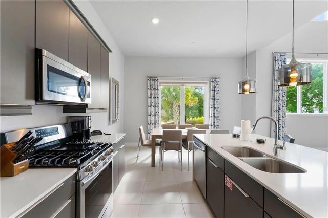 7740 SANDY RIDGE DRIVE 211, Reunion, FL 34747