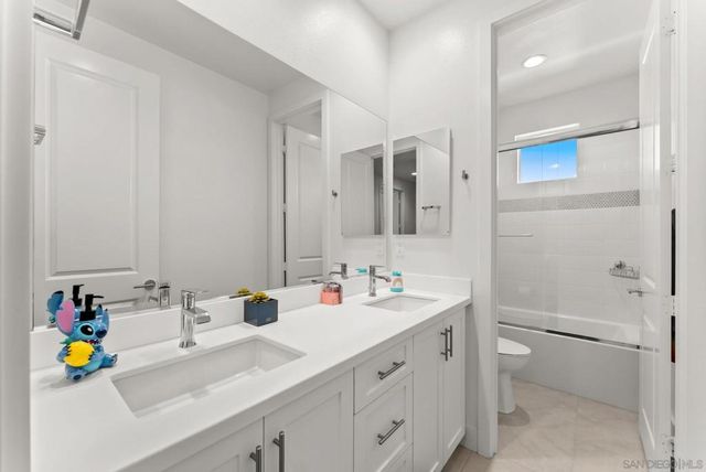 1586 Calle Mayfair, Chula Vista, CA 91913