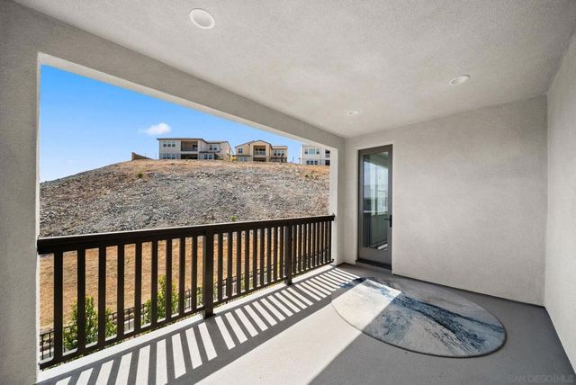 1586 Calle Mayfair, Chula Vista, CA 91913